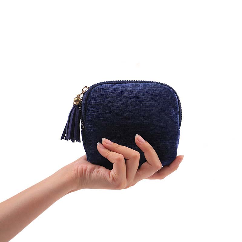 📢📢 50 % RABATT!! ⏰ Kleine Reisetasche für Schmuck mit Reißverschluss – kompakt, leicht zu transportieren und perfekt für Ringe, Ohrringe und Halsketten