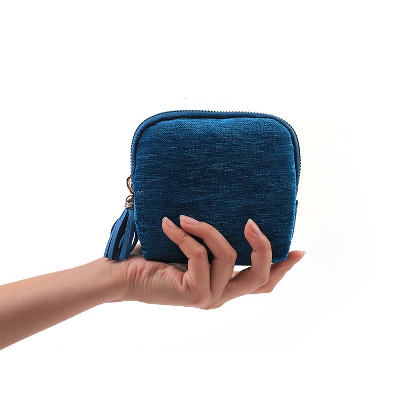 📢📢 50 % RABATT!! ⏰ Kleine Reisetasche für Schmuck mit Reißverschluss – kompakt, leicht zu transportieren und perfekt für Ringe, Ohrringe und Halsketten